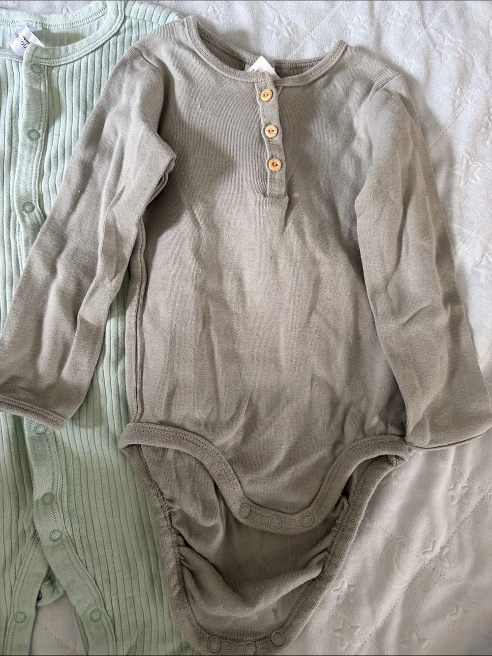 Kids Long-Sleeve One-Piece Set in Sage Green and Taupe 9-12 months